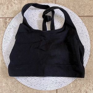 Fabletics cross back sports bra